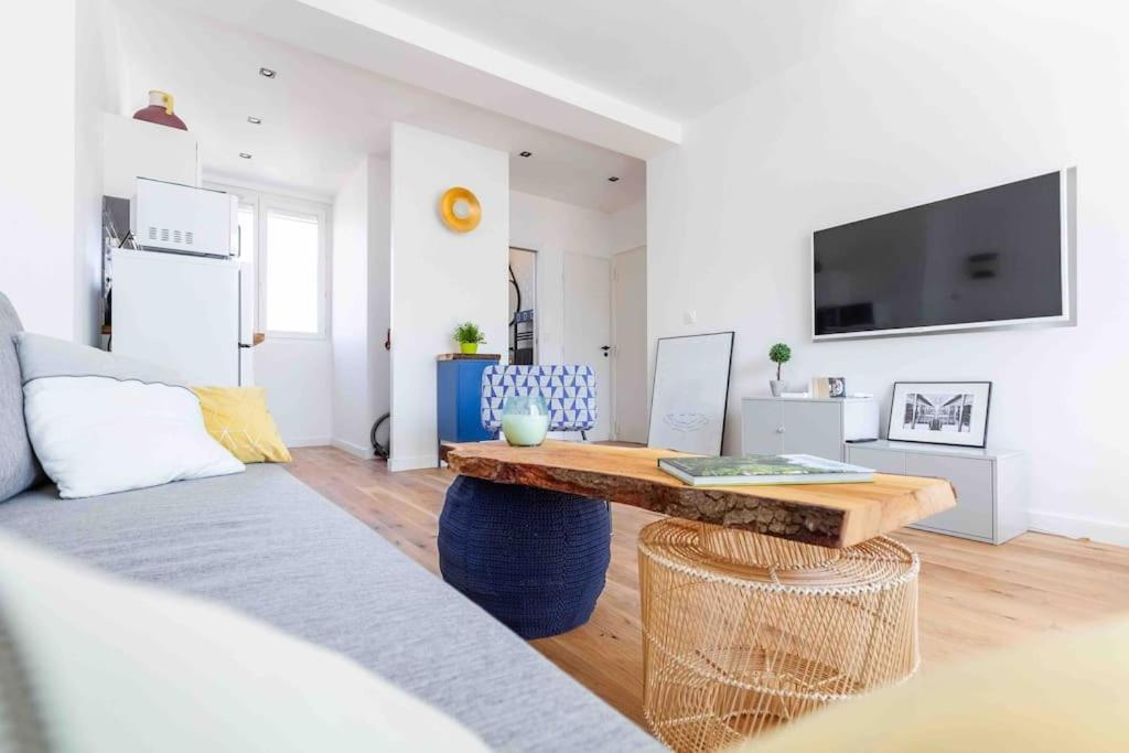 Le Lulli - Un T2 Moderne Et Epure Apartman Marseille Kültér fotó