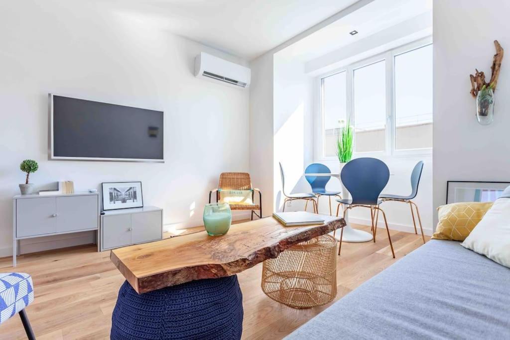 Le Lulli - Un T2 Moderne Et Epure Apartman Marseille Kültér fotó